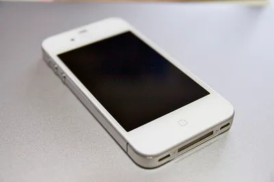 iPhone 4S 64GB phone