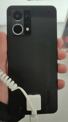 Oppo Reno7 4G phone