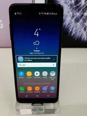 Samsung Galaxy A8 Duos phone