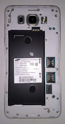 Samsung Galaxy J7 2016 phone