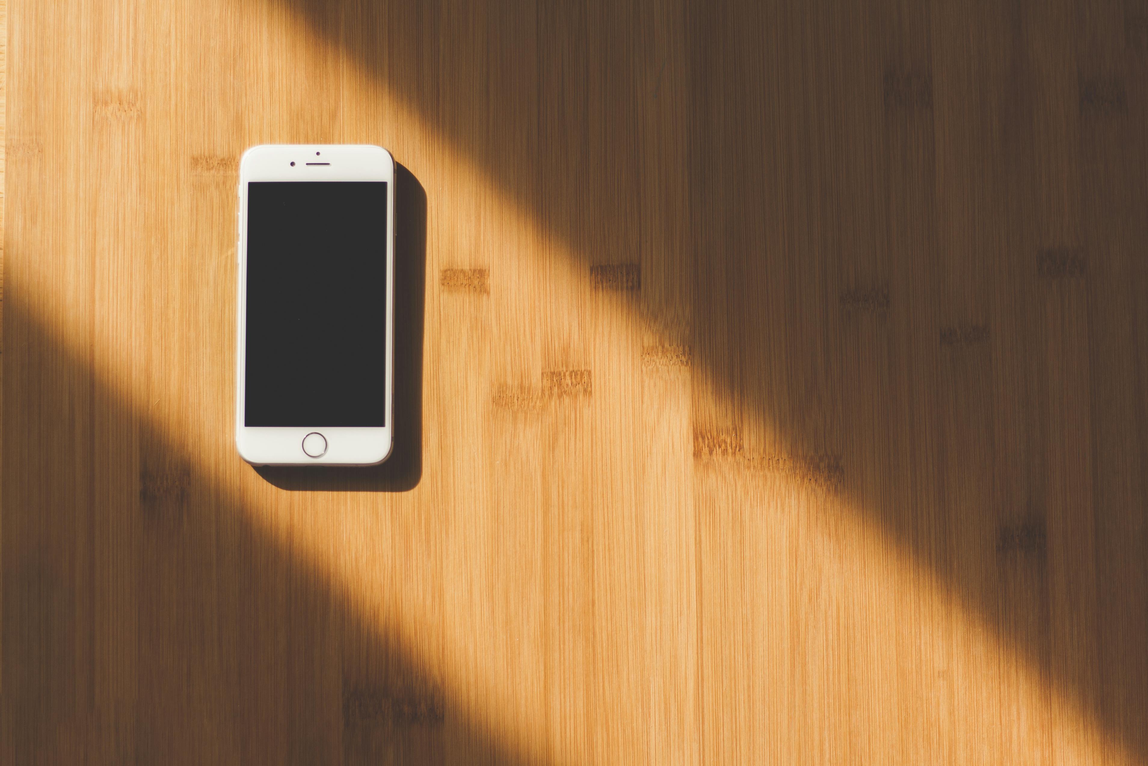 Android phone showing storage full notification, phone memory fix in Kota